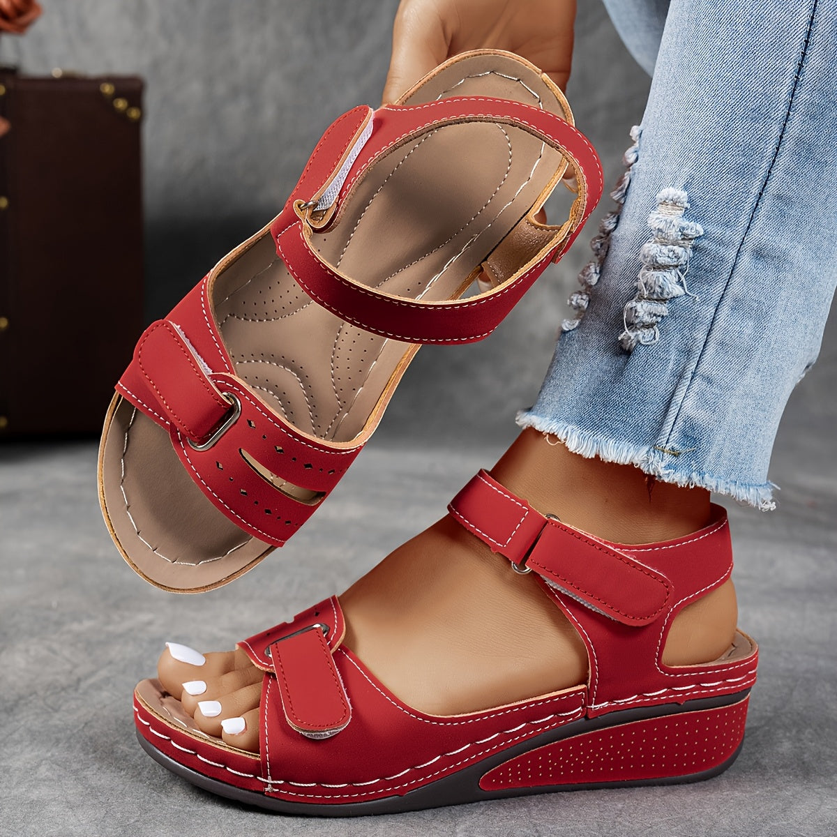DELACROIX – ELLA COMFORT ORTHOPAEDIC SANDALS