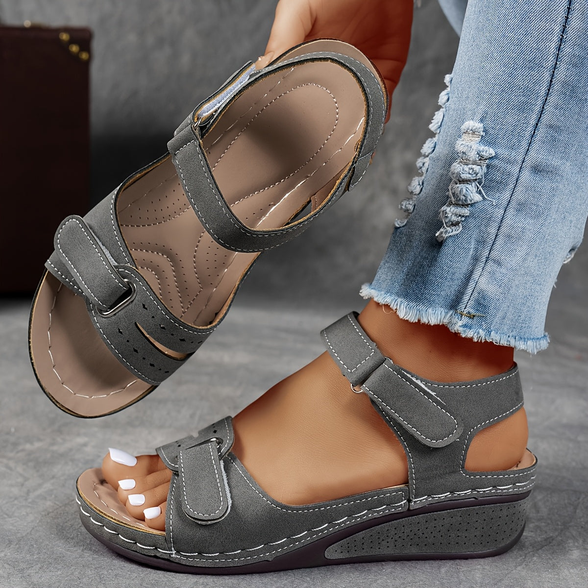 ARIYA - ORTHOPAEDIC SANDALS