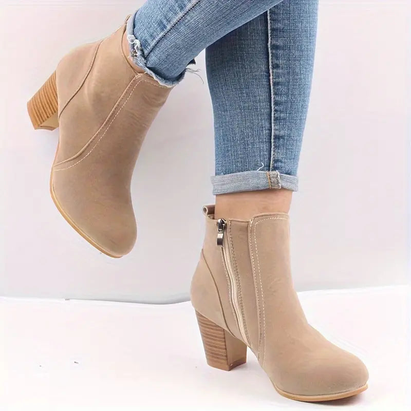 ARALYN | ORTHOPEDIC CHUNKY ANKLE BOOTS FOR WOMEN