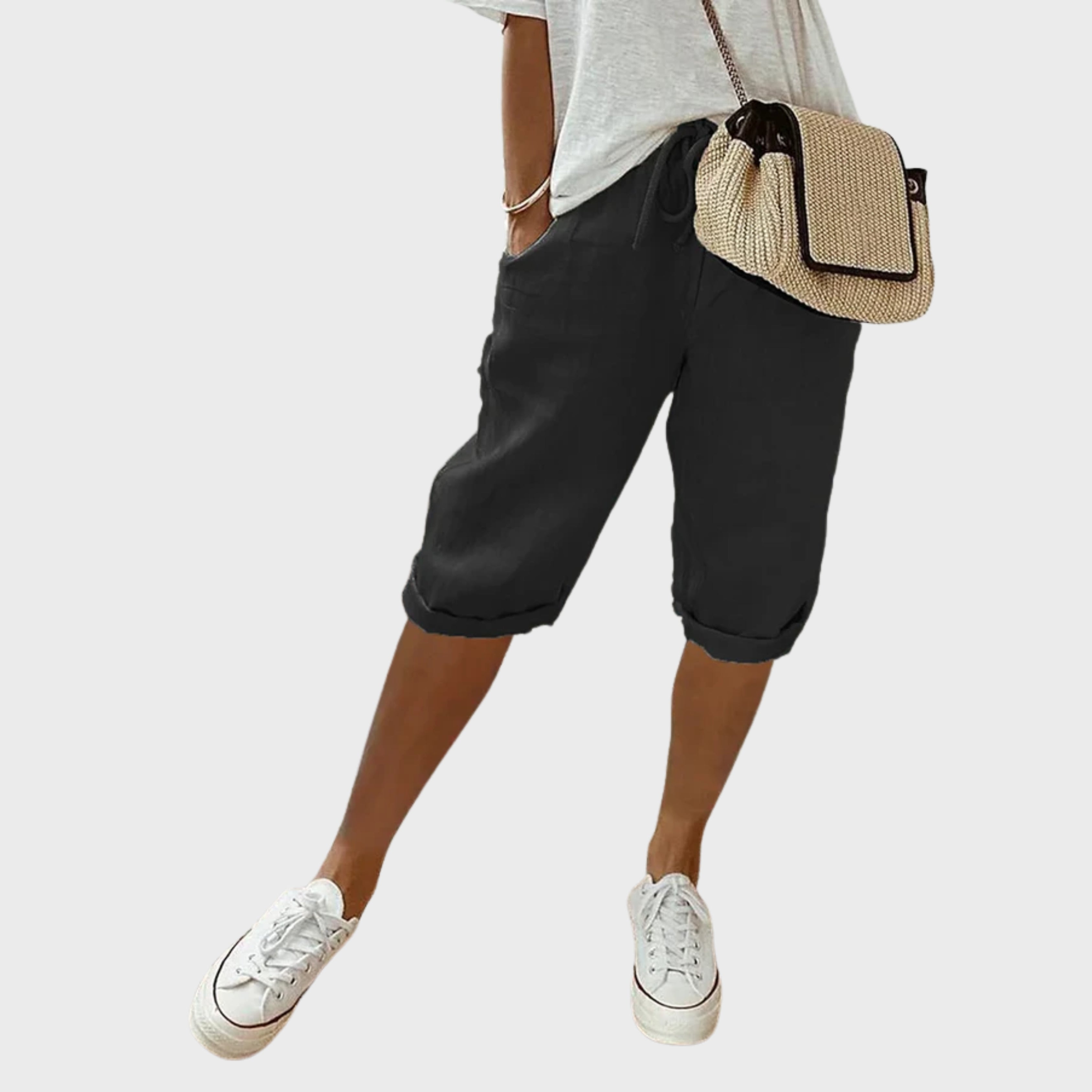 JAIRA - POCKETED COMFORT SHORTS