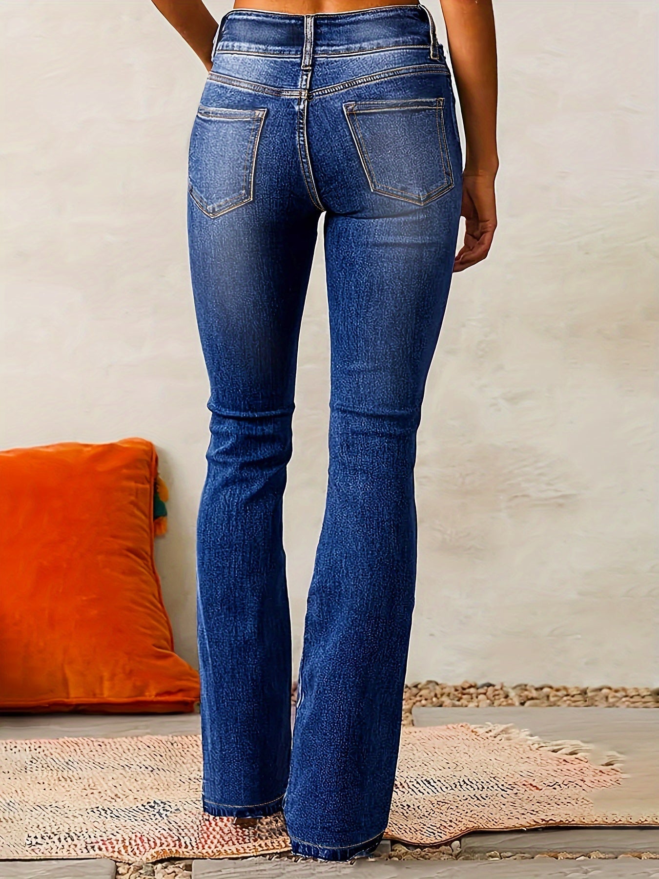 IVYRA - HIGH-WAISTED FLARED JEANS