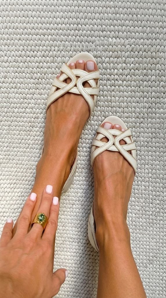 Camilla | Elegant Woven Sandals in Cream Color