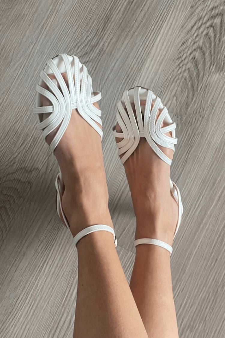 Vittoria | Gold Sandals with Jewelry