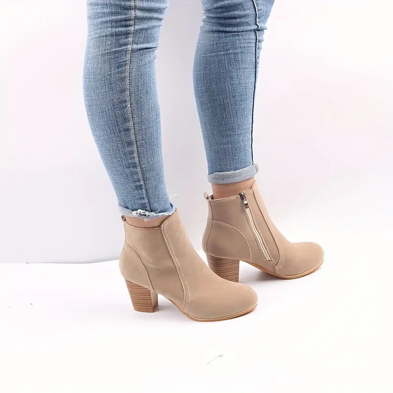 ARALYN | ORTHOPEDIC CHUNKY ANKLE BOOTS FOR WOMEN