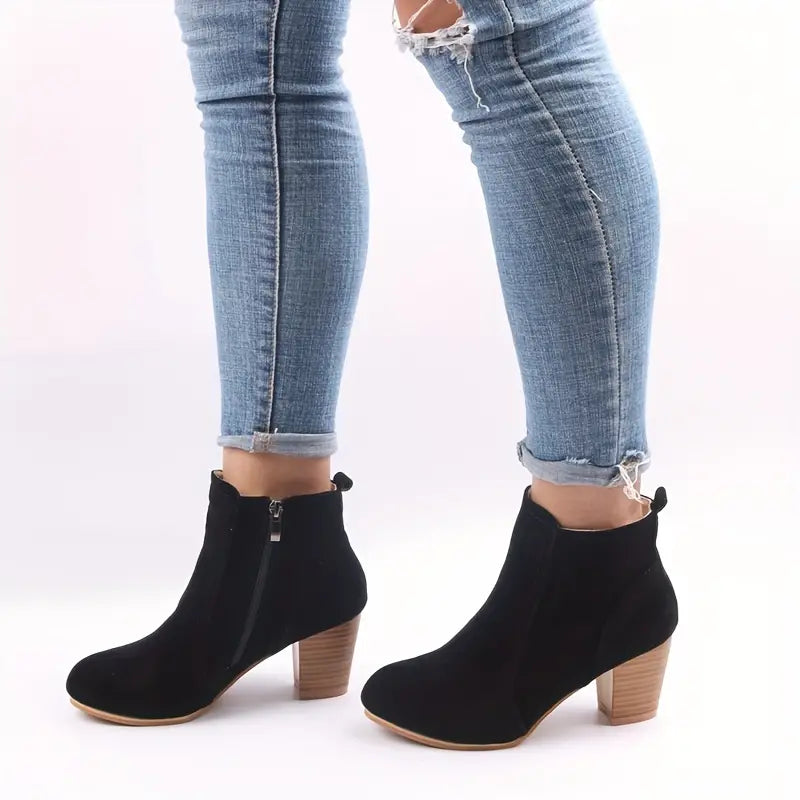 ARALYN | ORTHOPEDIC CHUNKY ANKLE BOOTS FOR WOMEN