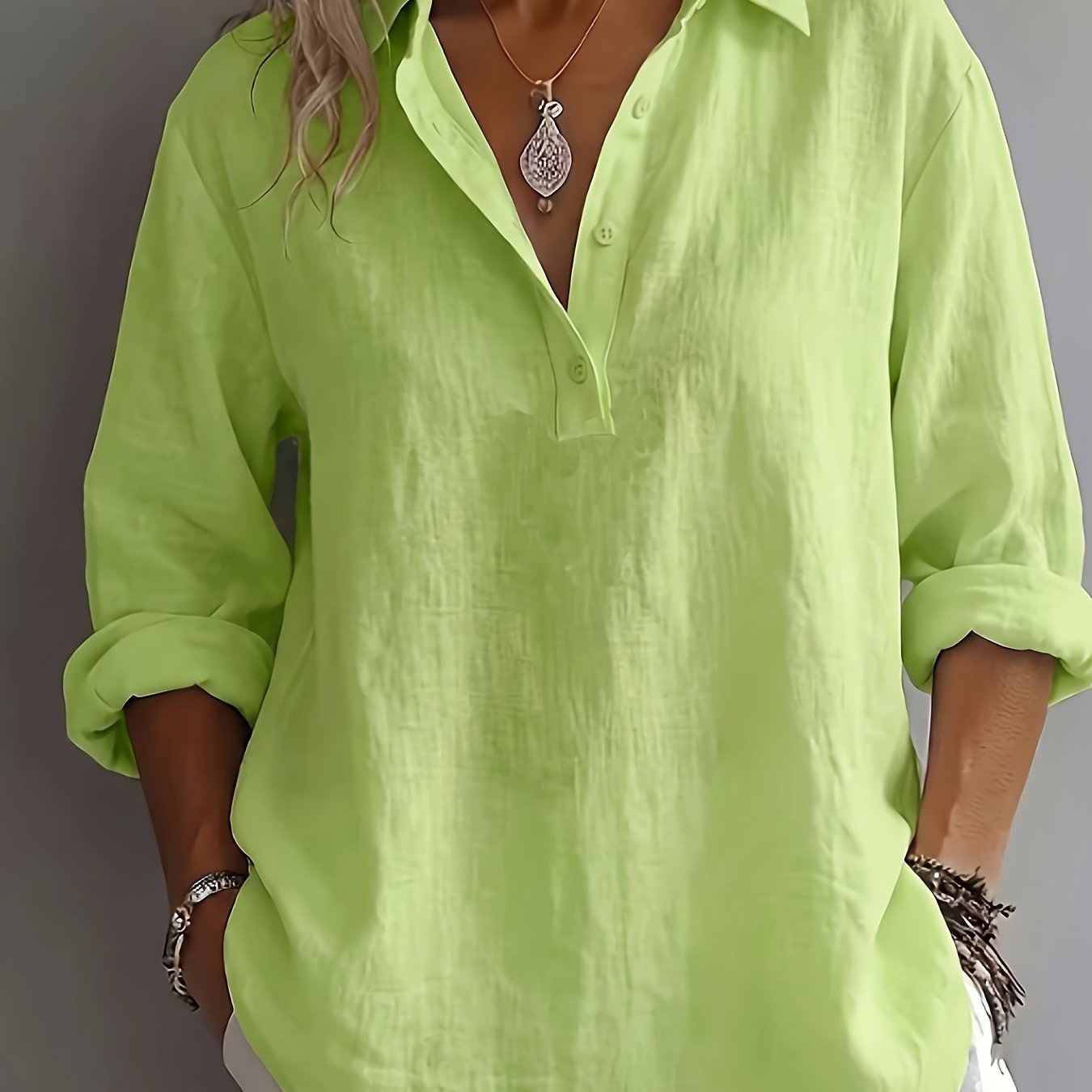 OLIVIA – CHIC LOOSE-FIT BLOUSE