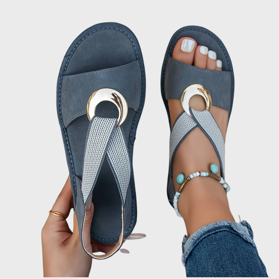SKYLAR - FLAT SANDALS WITH METAL BUCKLE