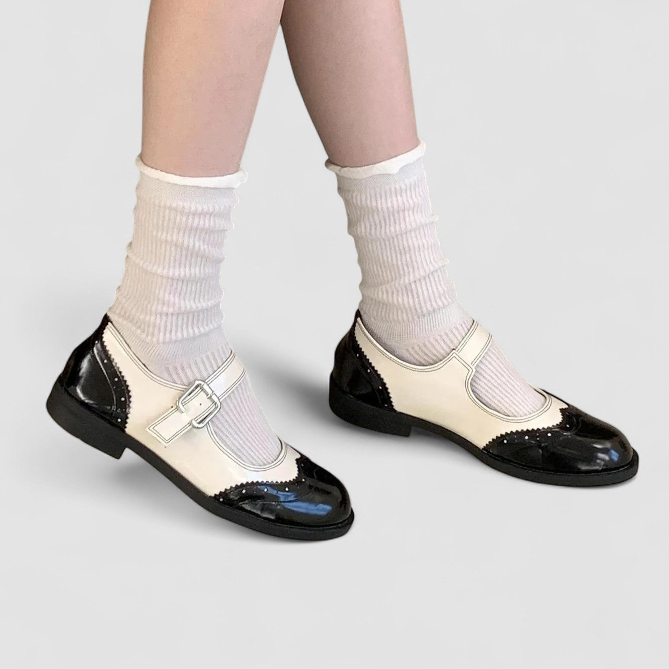 AURENZA - TIMELESS MARY JANE SHOES