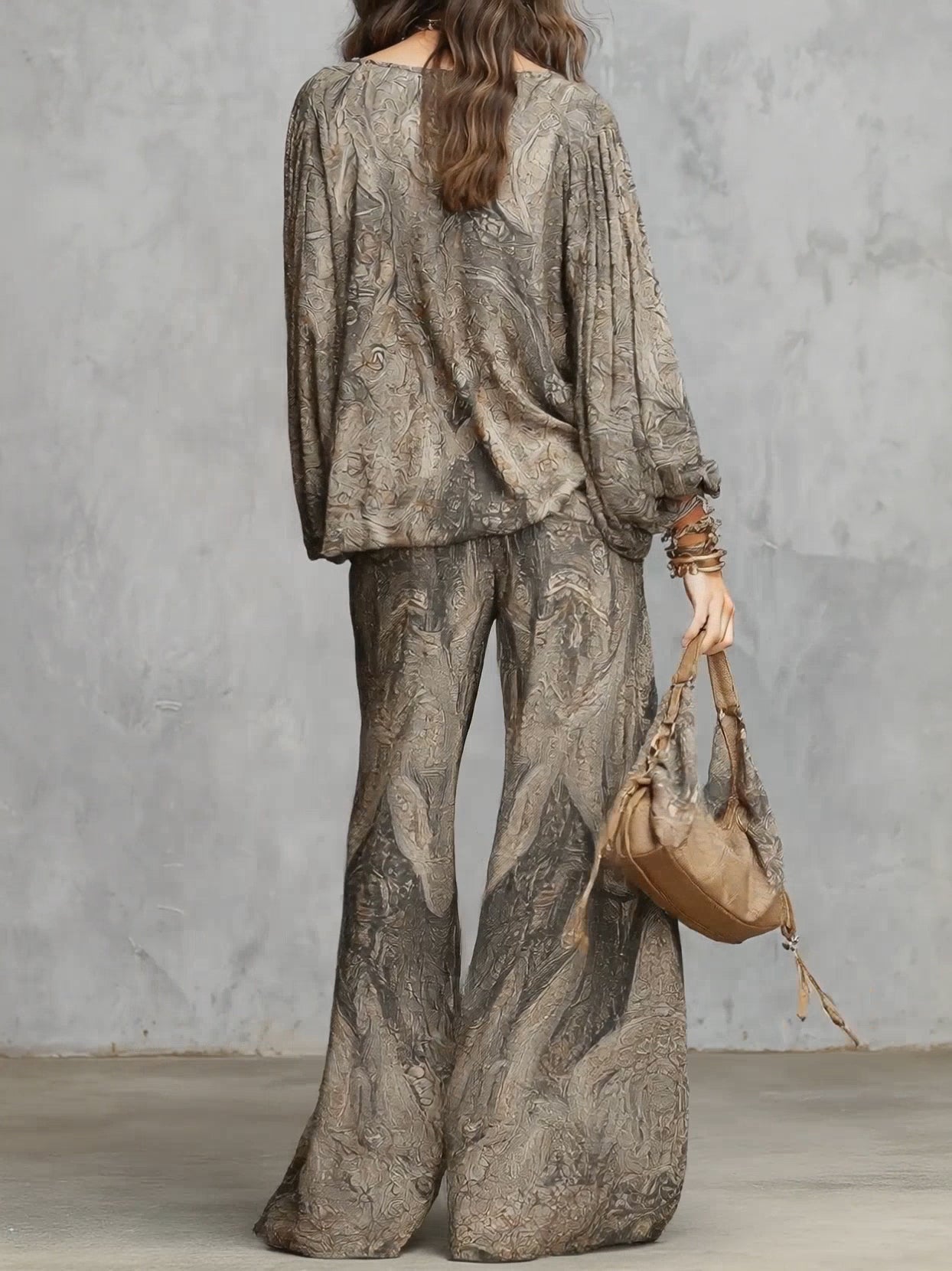 Top of Gray Paisley Pattern Lantern with Wide Leg Pants