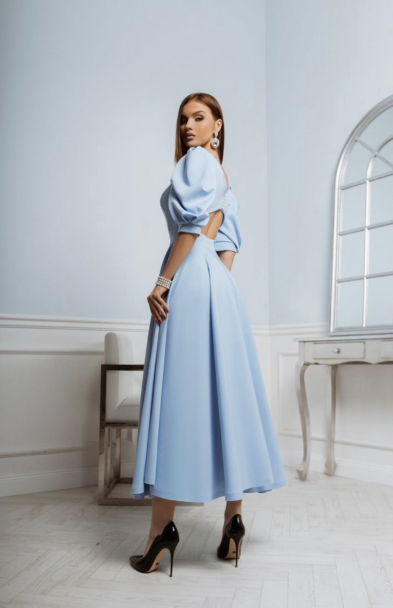 LESA | Midi Dresses