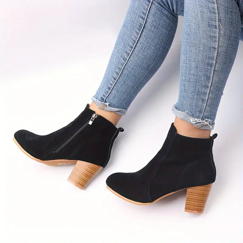 ARALYN | ORTHOPEDIC CHUNKY ANKLE BOOTS FOR WOMEN