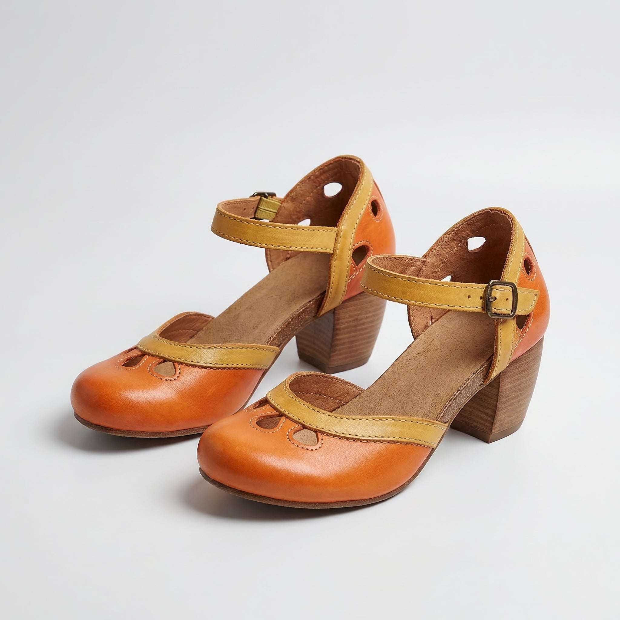 Lissa – Orthopedic Sandals with Low Heel