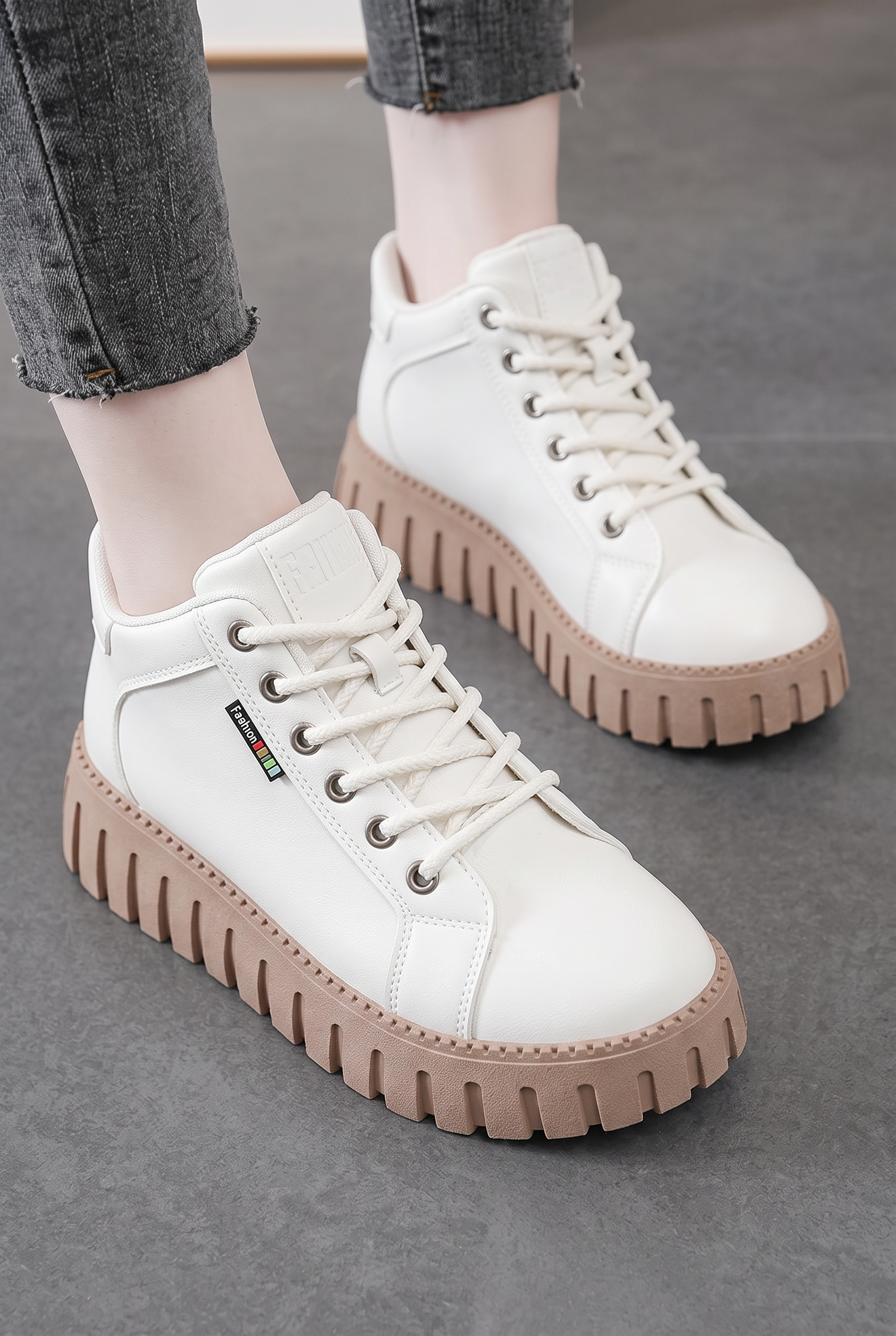 HAZEL | ORTHOPEDIC COMFORT SNEAKERS FOR WOMEN