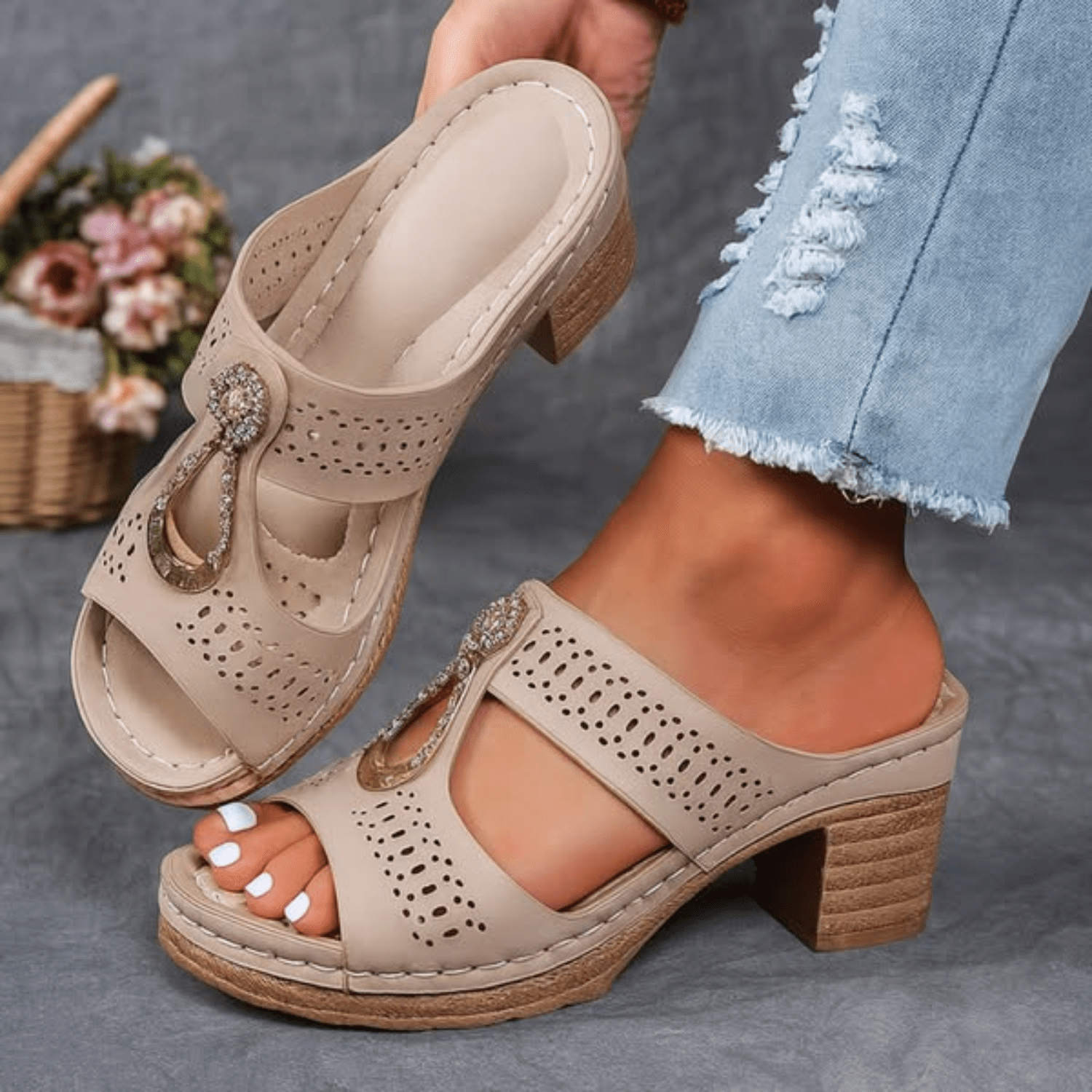 FAITH - CHIC ORTHOPAEDIC SANDALS