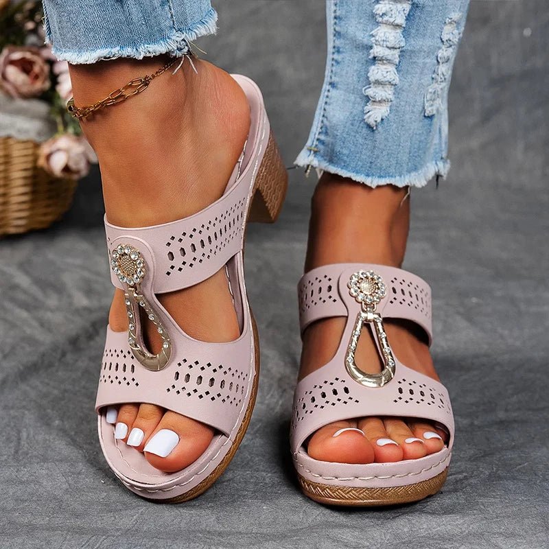 FAITH - CHIC ORTHOPAEDIC SANDALS